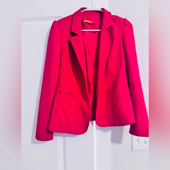 Women's Red Blazer - Picture 10 of 10